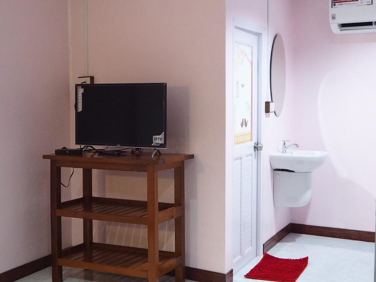 Smile Resort Ban Phai Cham Sin Eksteriør billede